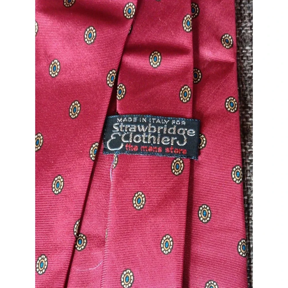Strawbridge Clothier stay stylish